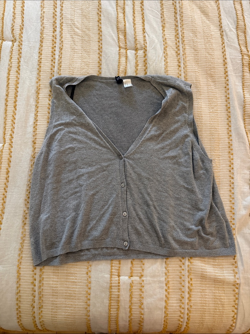 H&M Gray V-Neck Button Front Women's Top